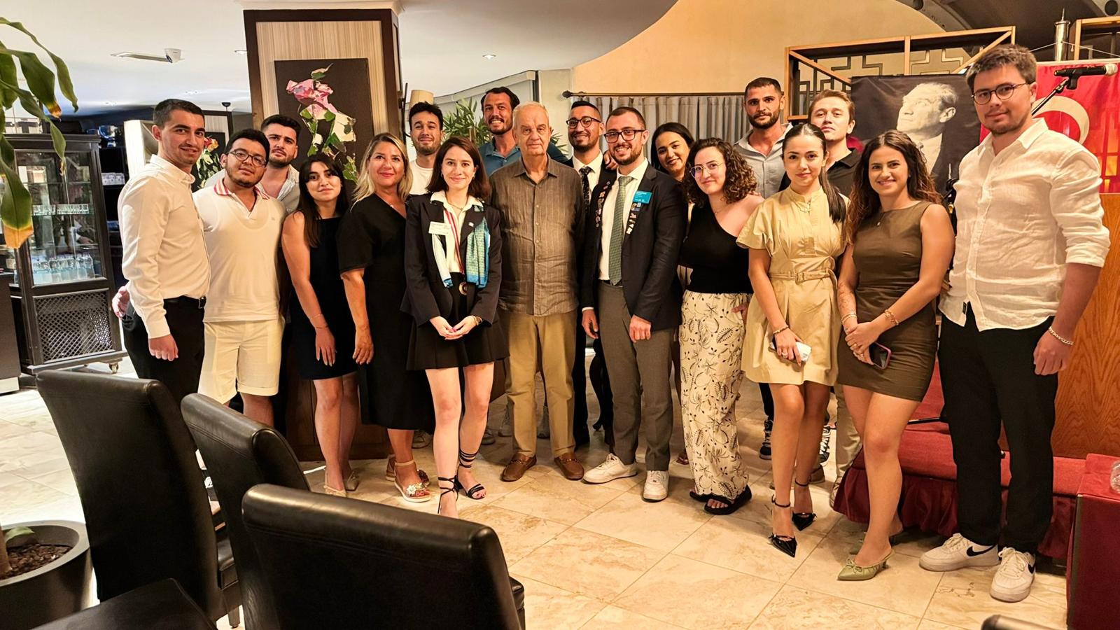 18.08.2025 İLKER BAŞBUĞ İLE GENÇ LİDERLER SÖYLEŞİSİ